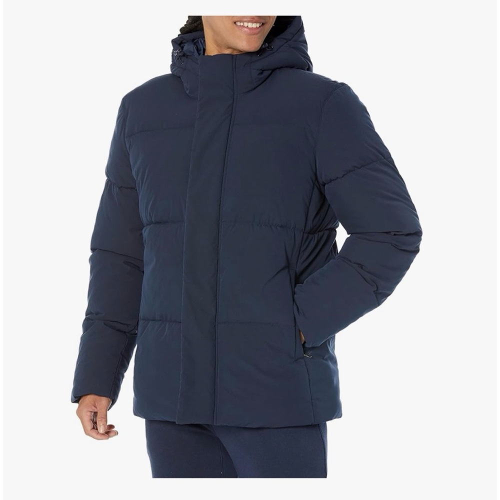 👯♀️Host Pick⚡️Amazon Essentials Recycled Polyester Hooded Puffer Jacket - Picture 3 of 13
